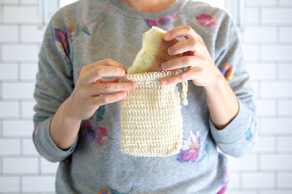 Exfoliating Soap Pouch - Natural Soap Saver Bag — Bella & Oliver Soap Co.