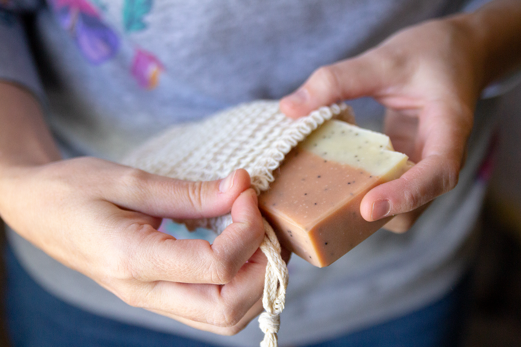 Soap Saver Mesh Pouch Bag - Natural Fiber Exfoliating Soap Bag — Bella & Oliver Soap Co.